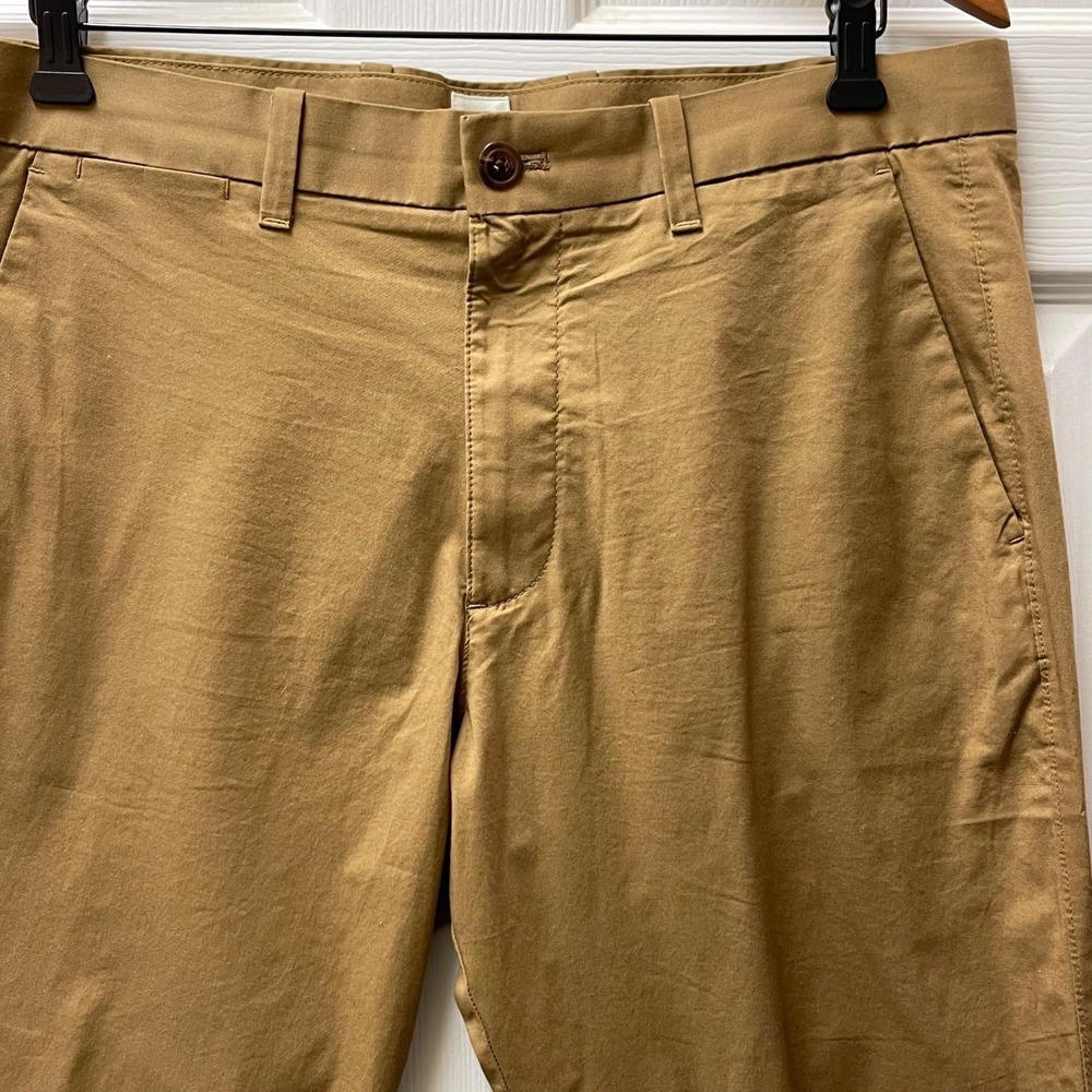 Gap Men's‎ 33(34) x 30 Maple Sugar Lightweight Summer Khakis Slim Fit Stretch